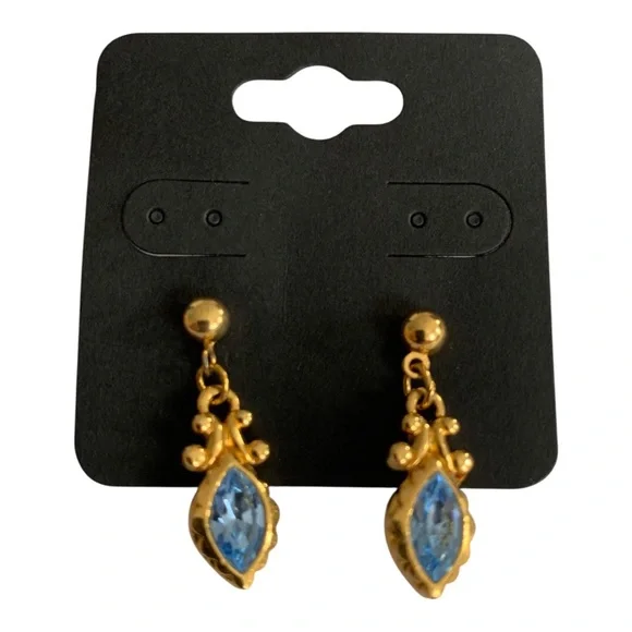Vintage 1989 AVON Goldtone Blue Rhinestone Victorian Pierced Earrings - Picture 3 of 13